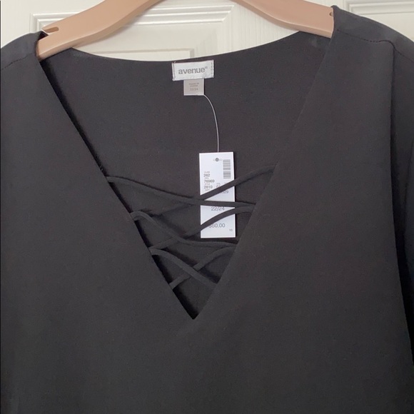 Basic plus sized dress - Picture 2 of 4